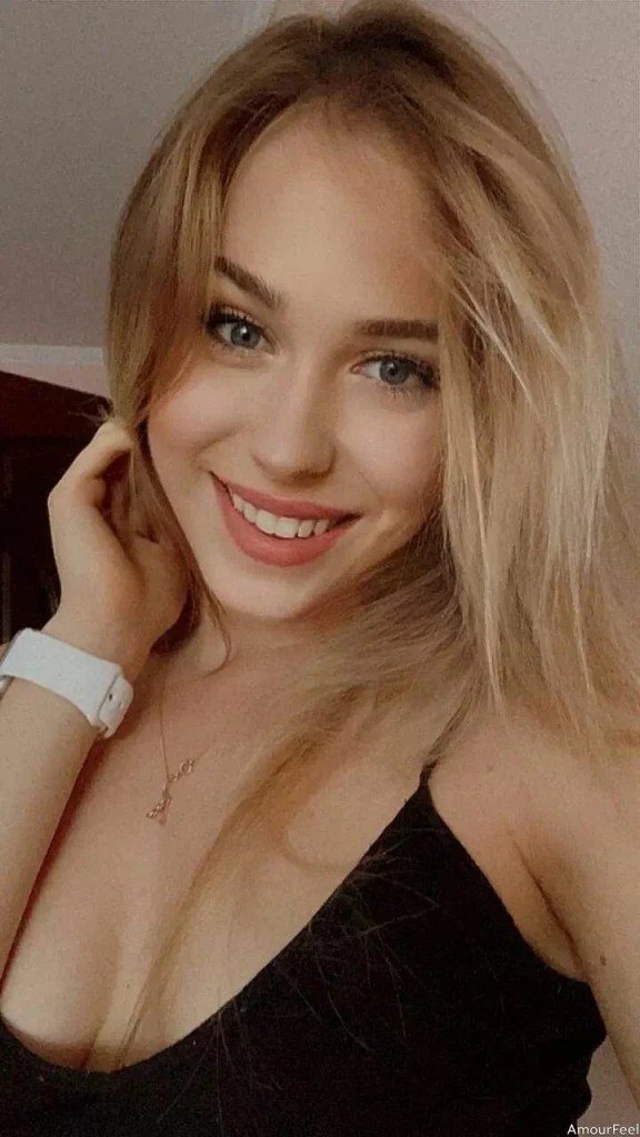 Alina Profile image 1