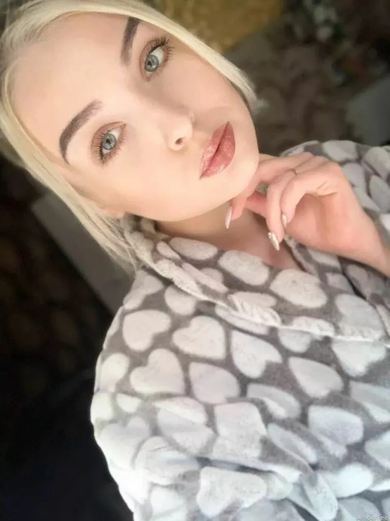 Polina Profile image 3