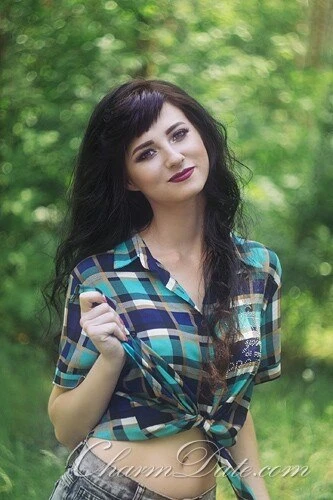 Kristina Profile image 2