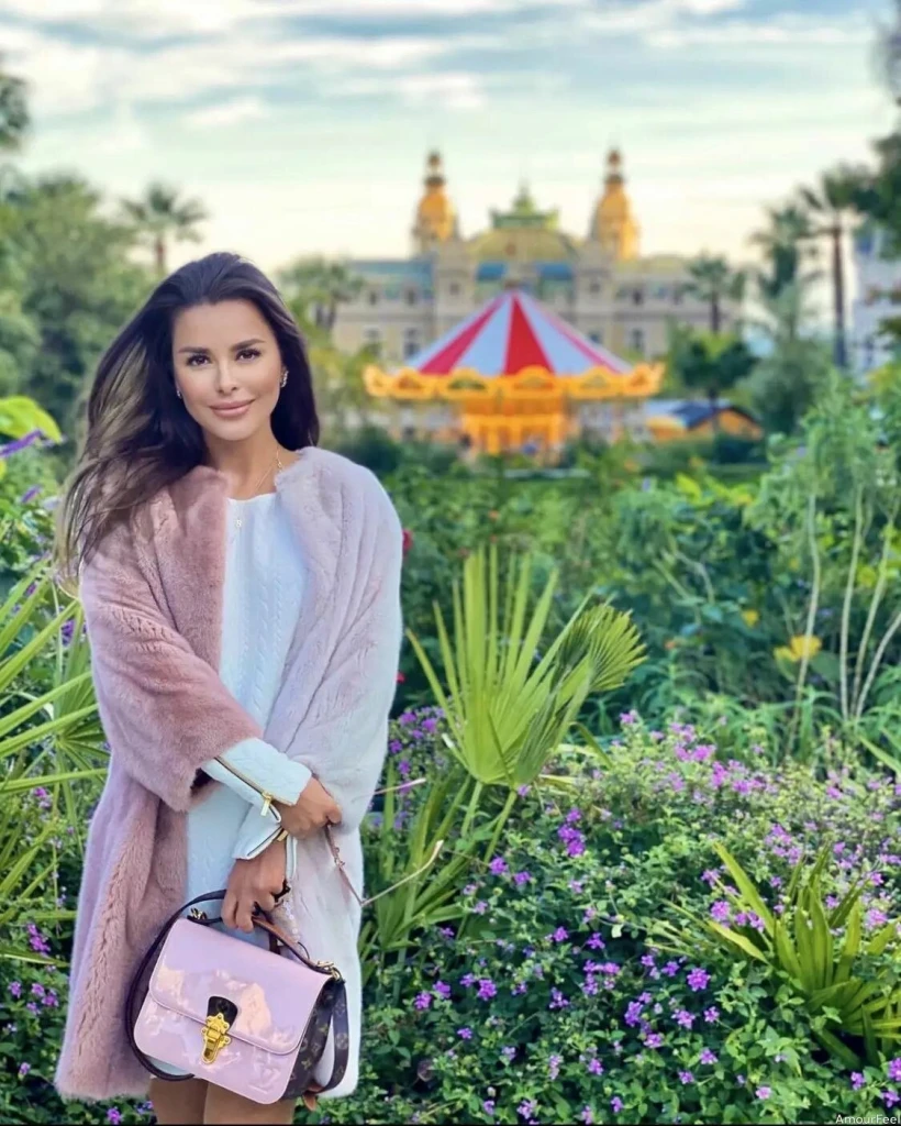 Valeriia Profile image 1