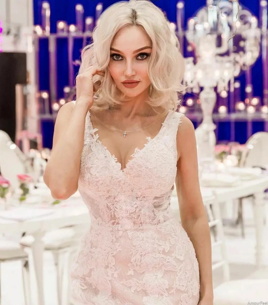 Diana Profile image 2