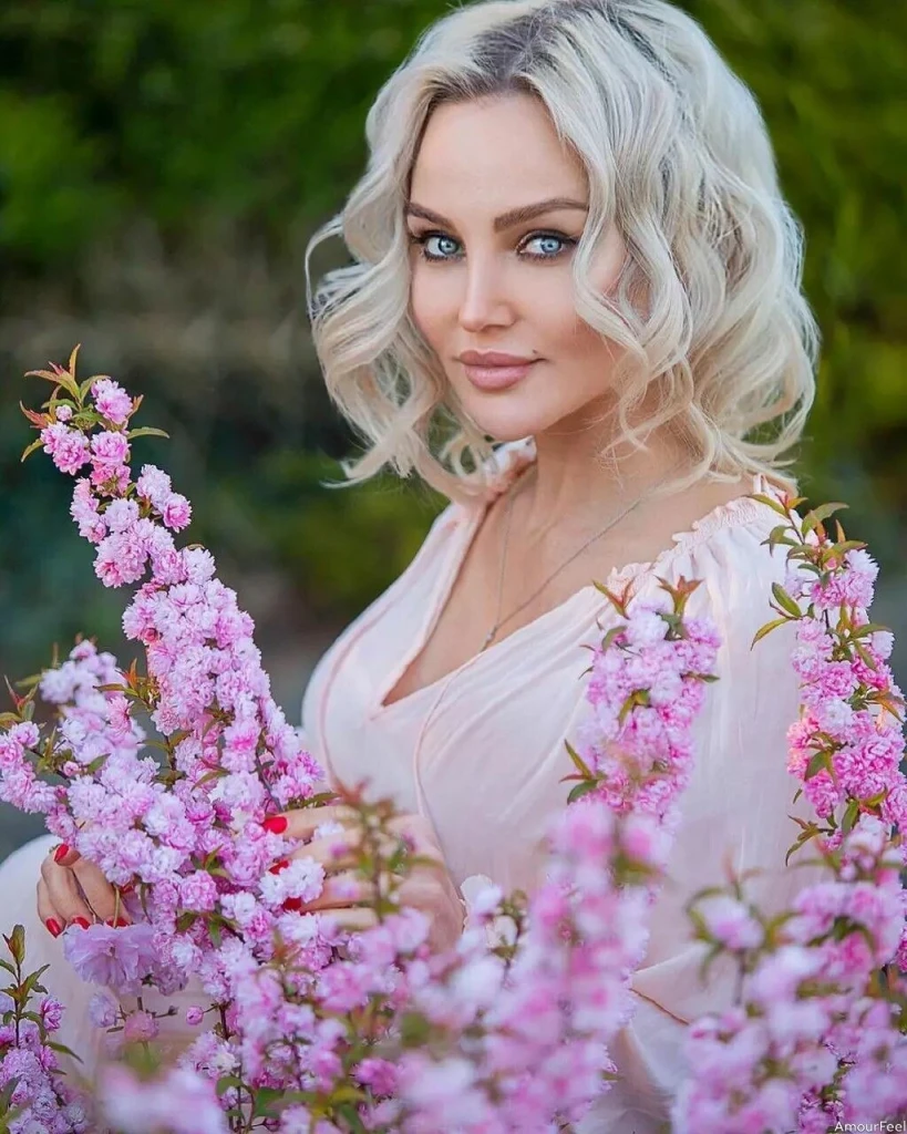 Diana Profile image 3