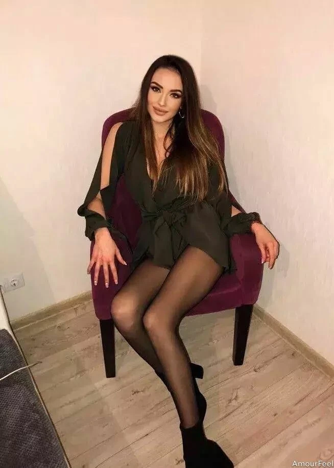 Alyona Profile image 6