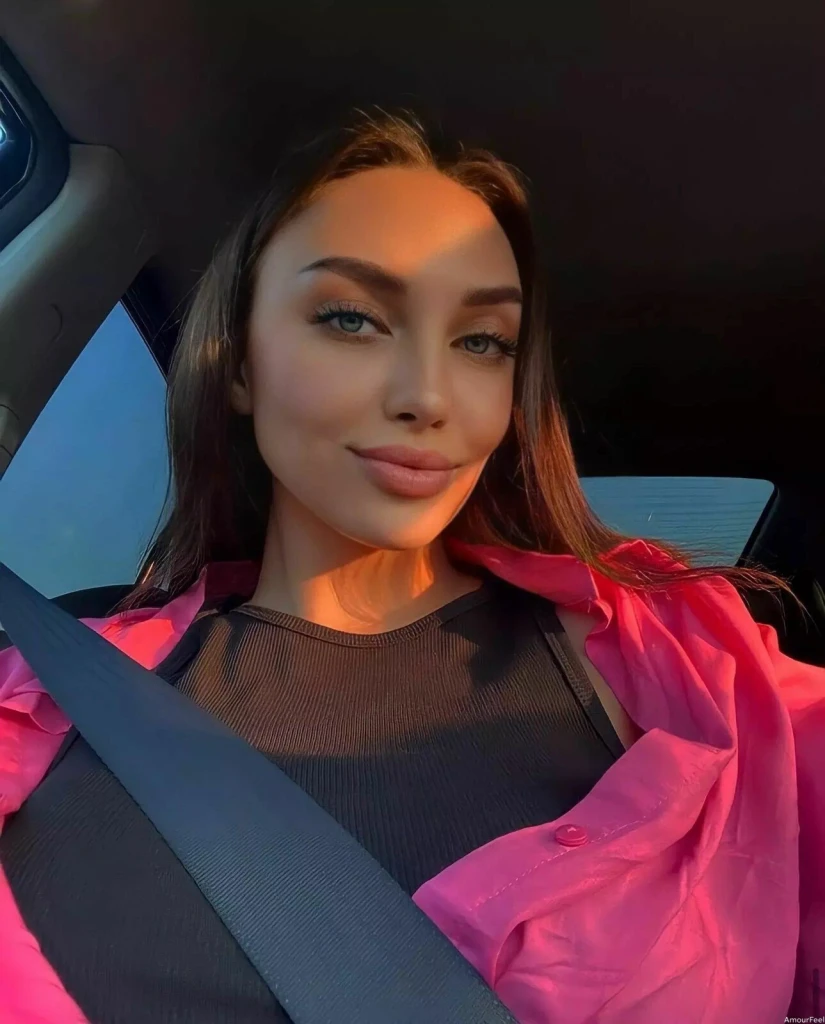 Rachel Profile image 5