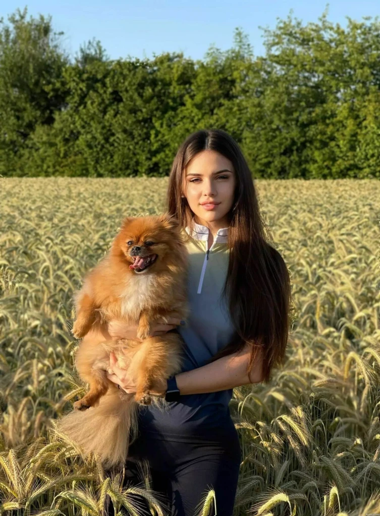 Maryna Profile image 6