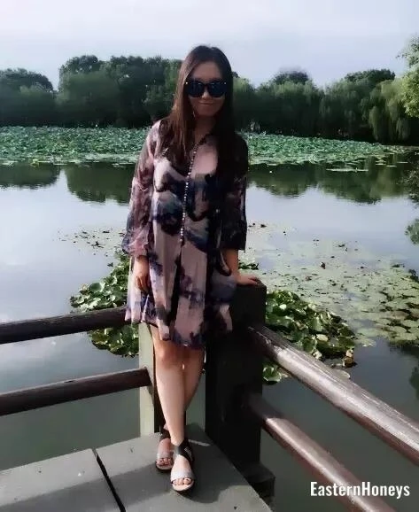 Elle Profile image 2