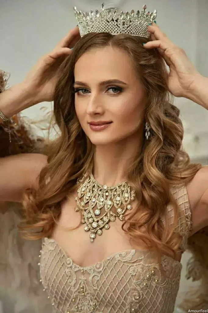 Olena Profile image 6