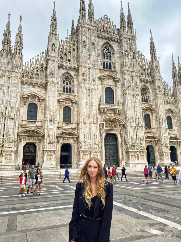 Kristina Profile image 6