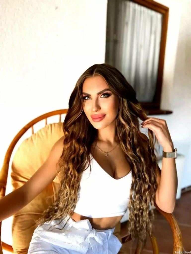 Mariya Profile image 3