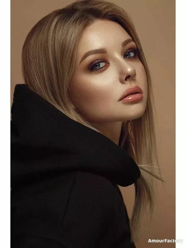 Anhialina Profile image 1