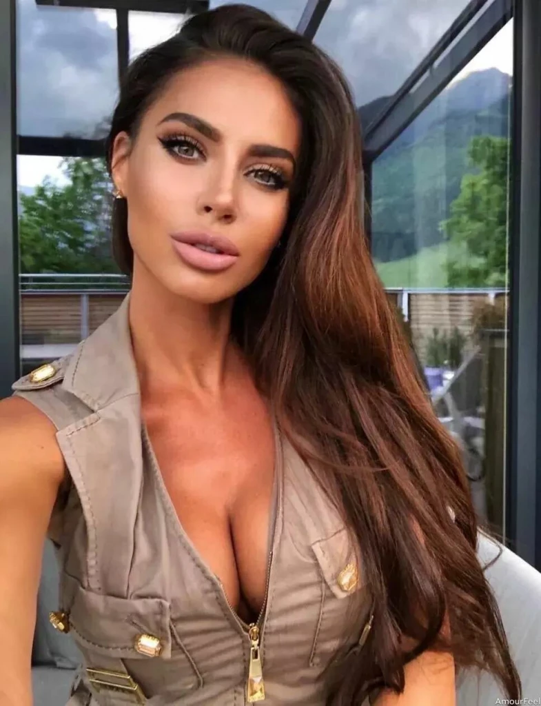 Susan Profile image 3