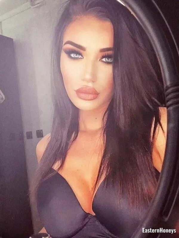 Andrijana Profile image 1