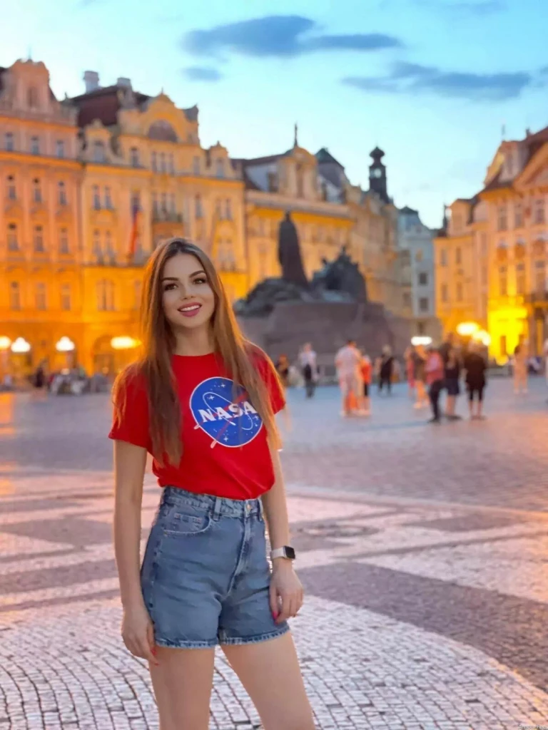 Nina Ewa Profile image 6