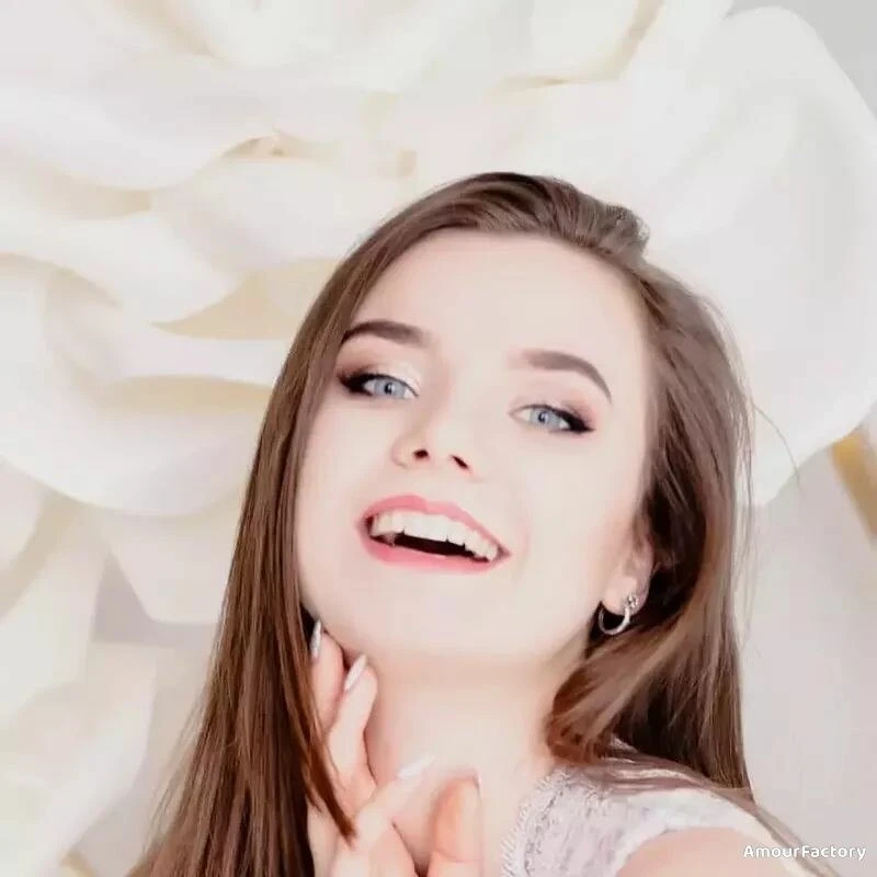 Maria Profile image 5