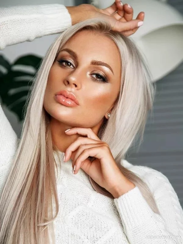 Ludmila Profile image 1