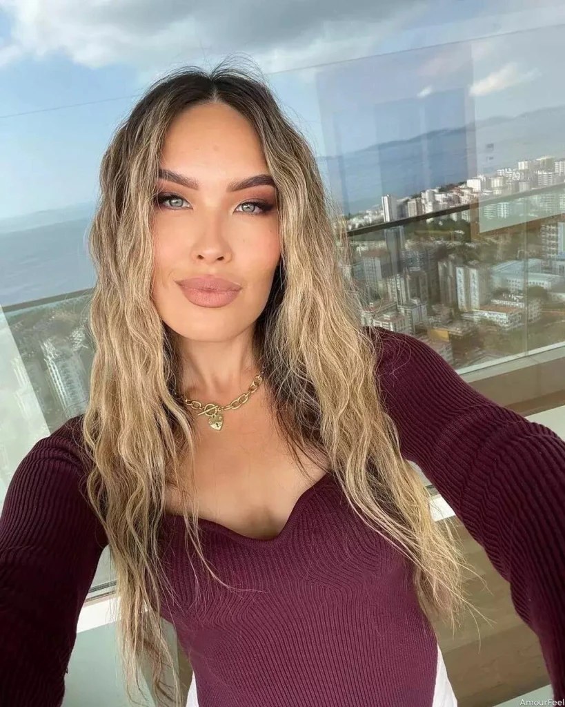 Holly Elizabeth Ann Profile image 6