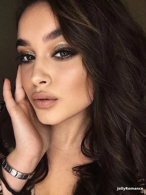 Elizaveta Profile image 1