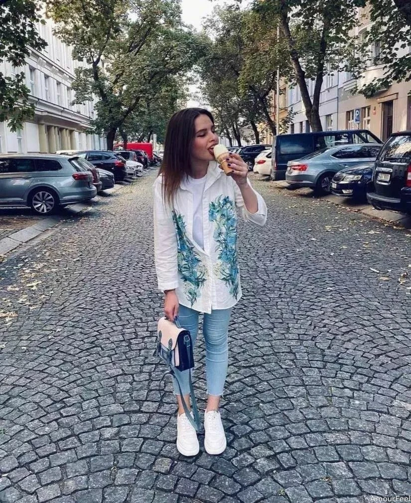 Jana Profile image 1