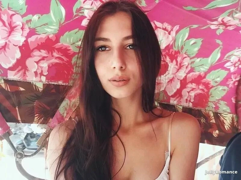 Victoria Profile image 2