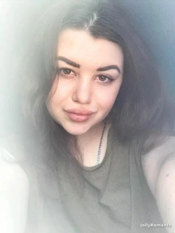 Victoria Profile image 2