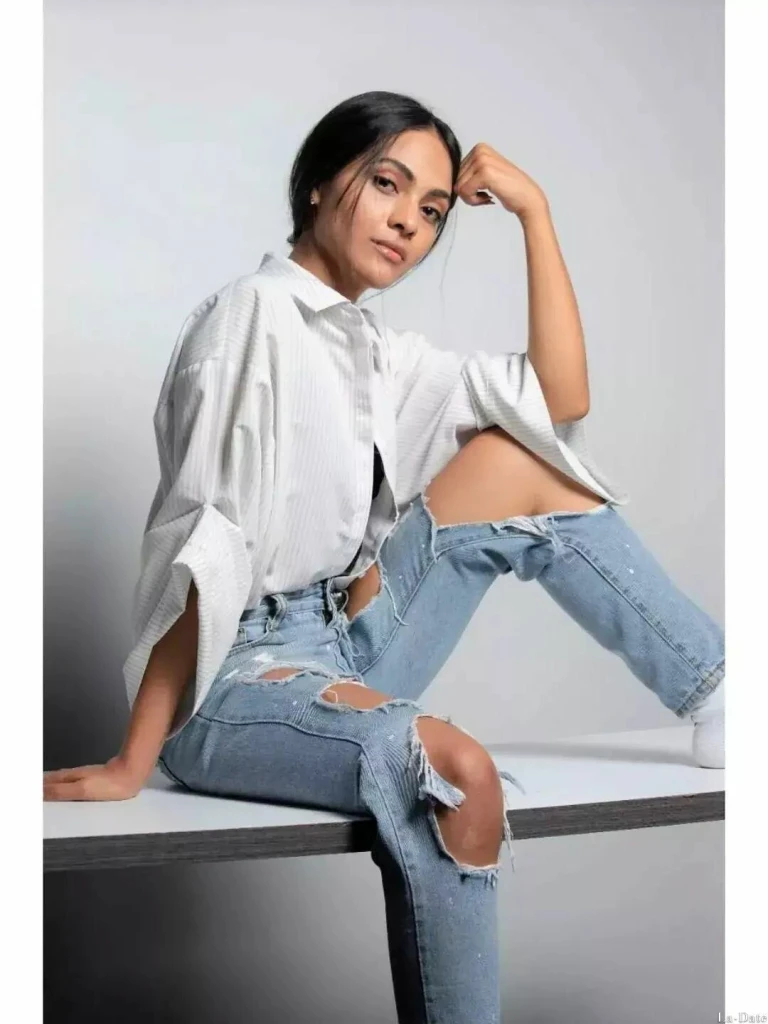 Valentina Profile image 6