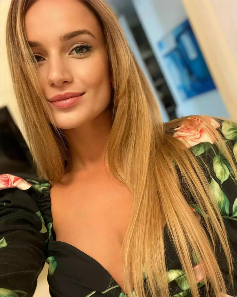 Viktoiia Profile image 2