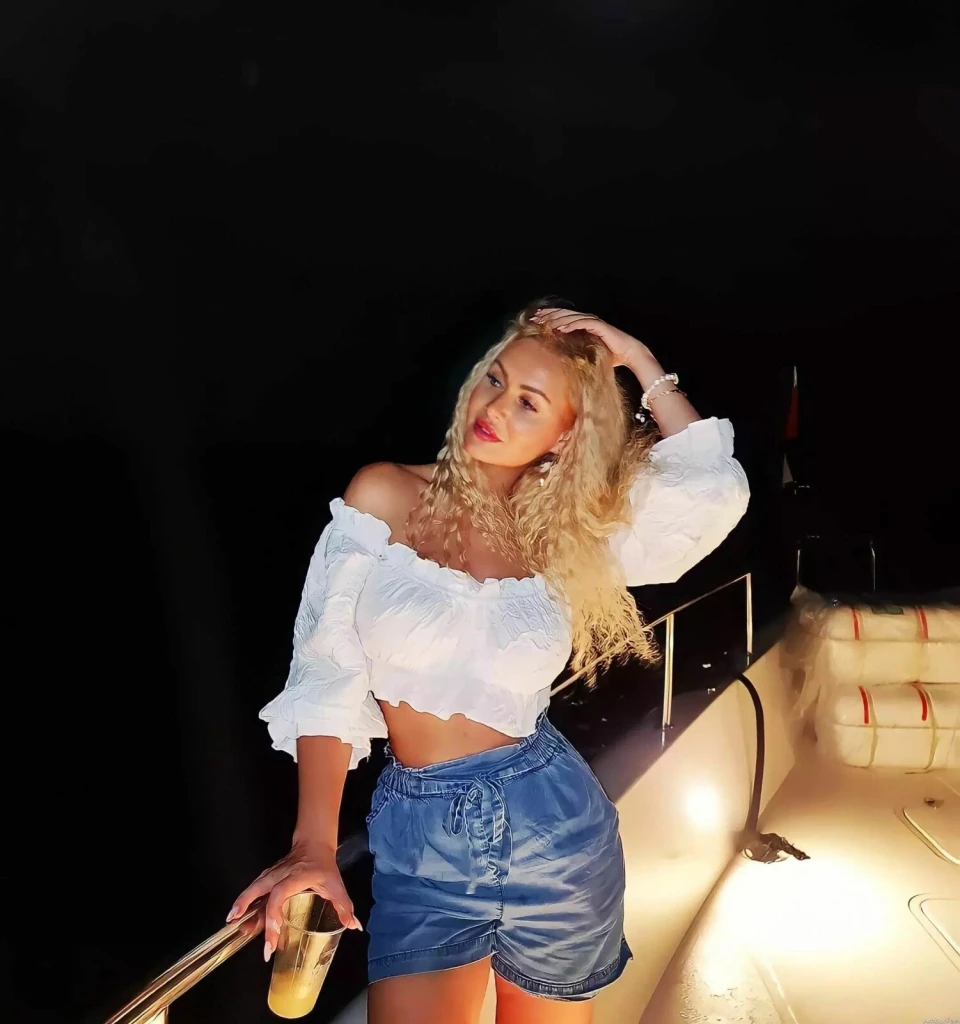 Marina Profile image 3