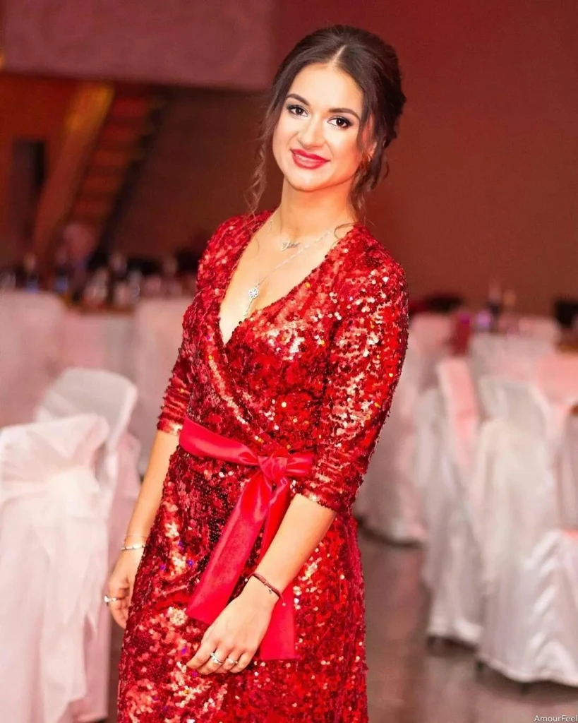 Polina Profile image 3