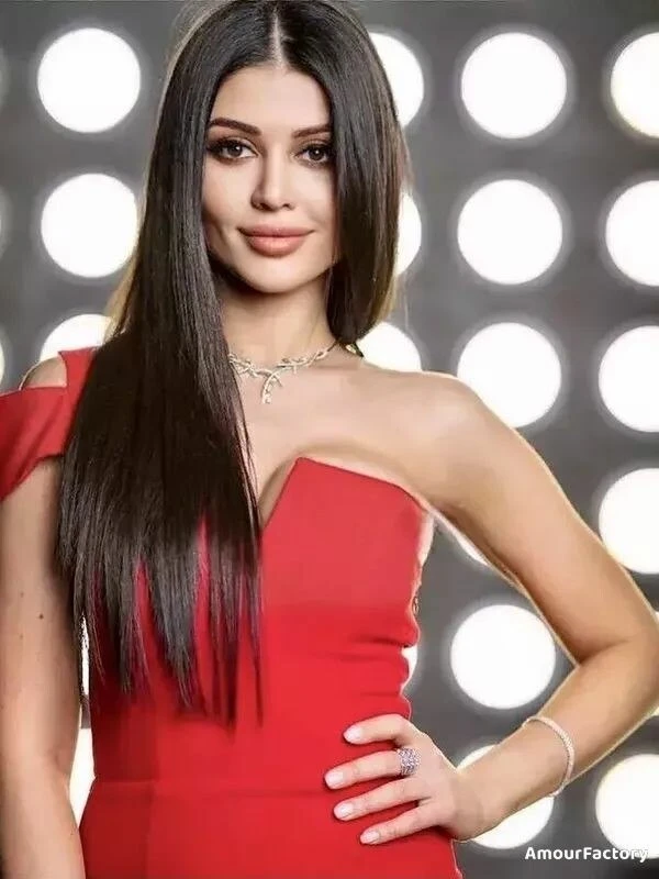 Evgeniya Profile image 2