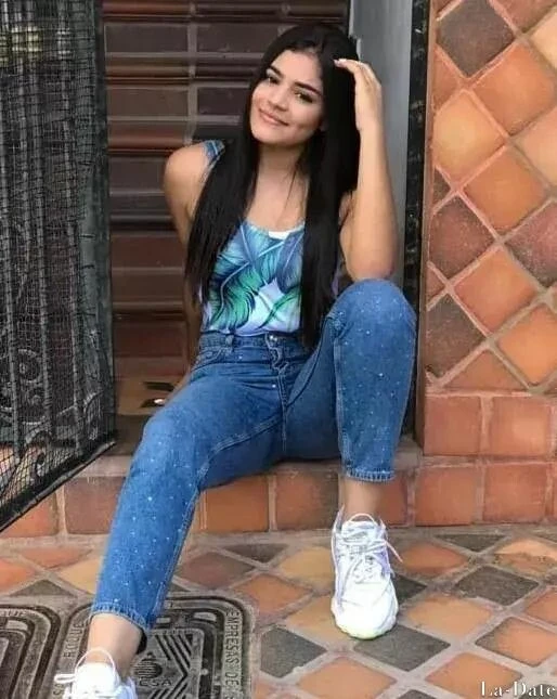 Edna Profile image 2