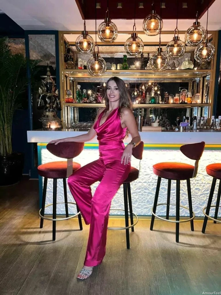 Ana Maria Profile image 4