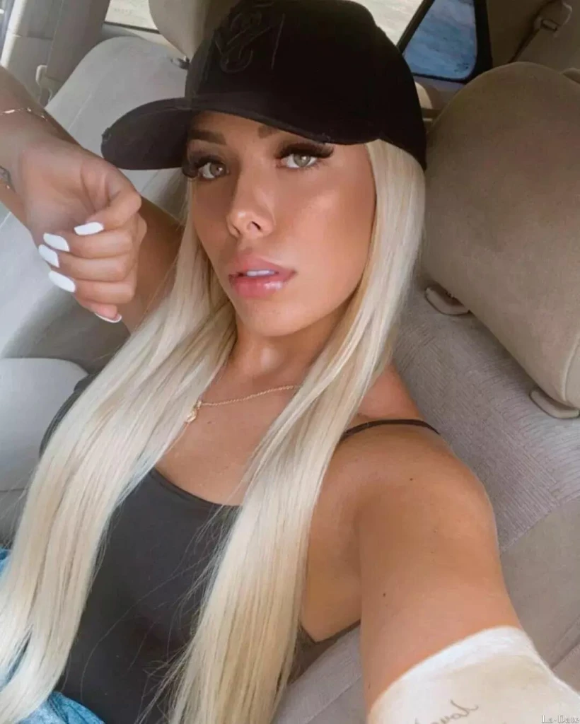 Camila Profile image 4