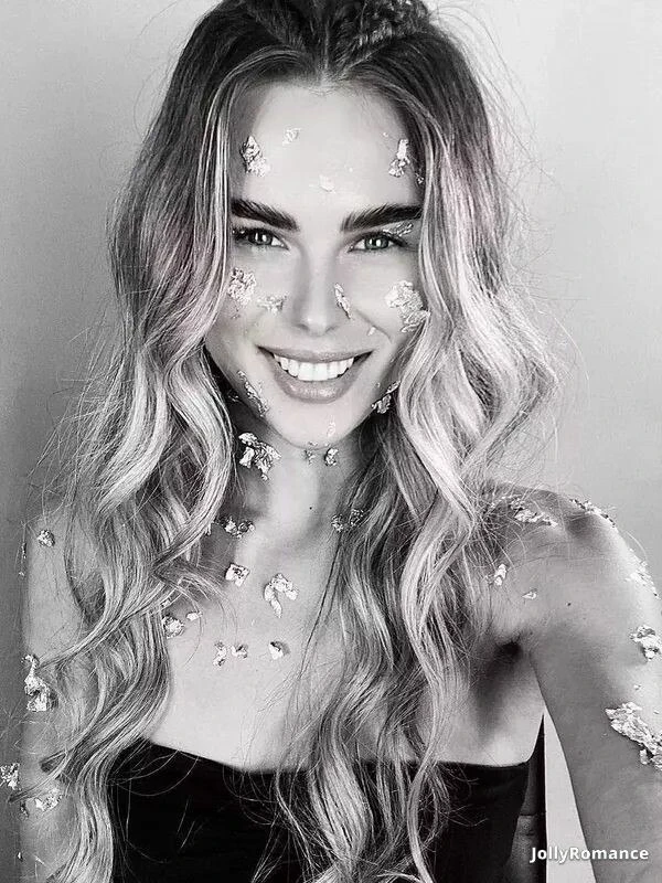 LadyPearl7 Profile image 2