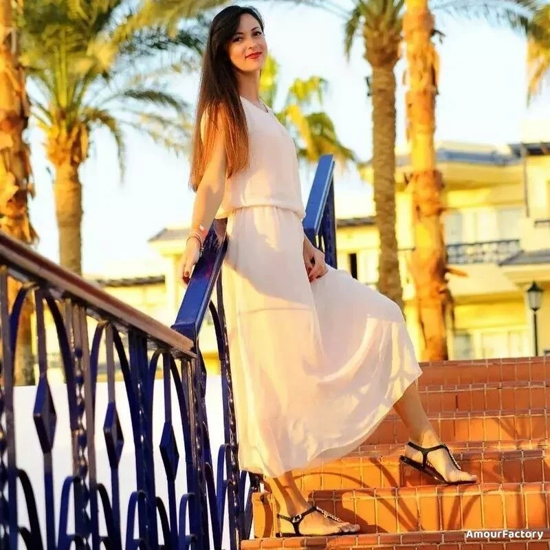 Yaroslava Profile image 4