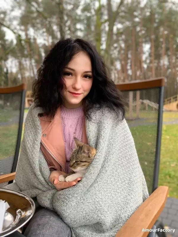 Katerina Profile image 4