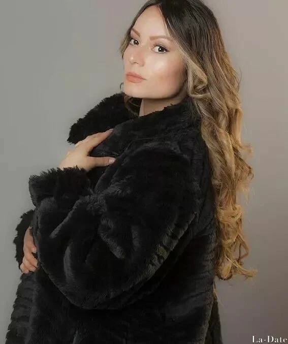 Valentina Profile image 1