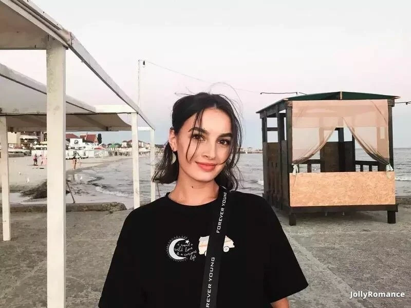 Natalia Profile image 2