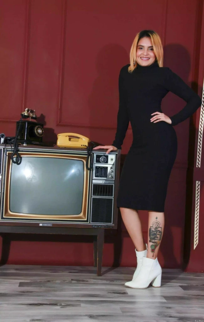 Emilia Profile image 6