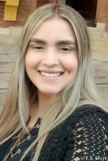 Emilia Profile image 2