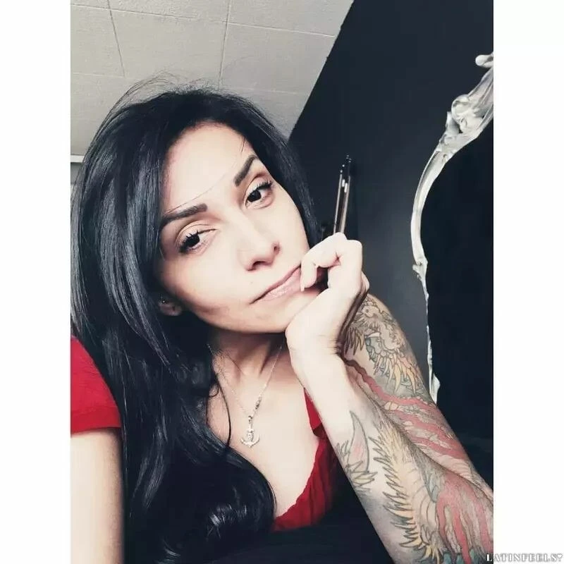 Laura Profile image 4
