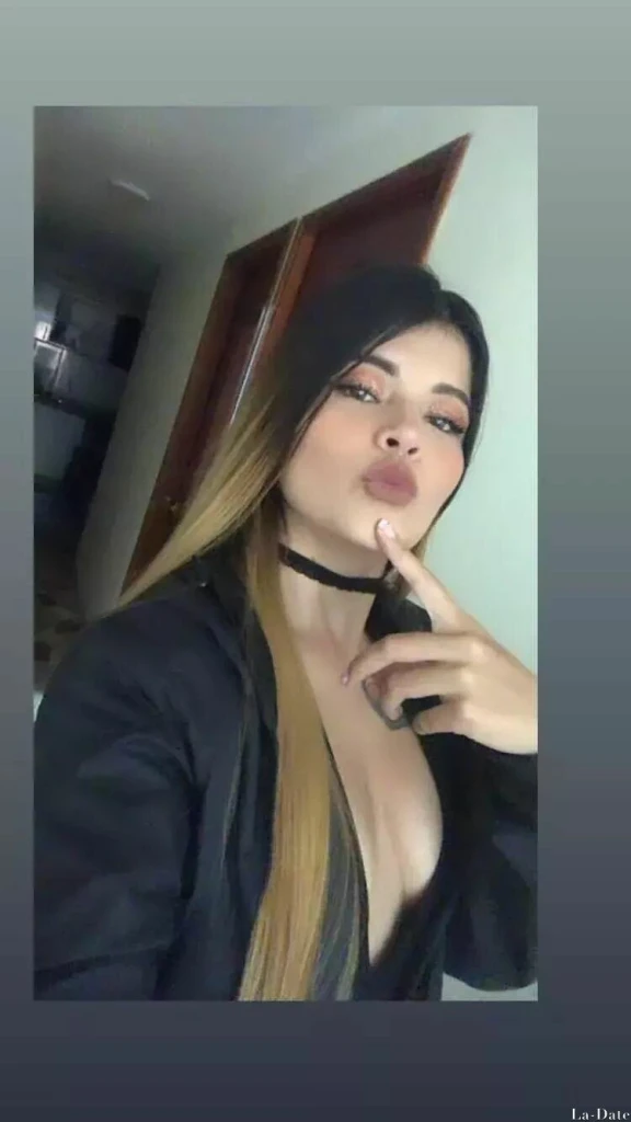 Valentina Profile image 2