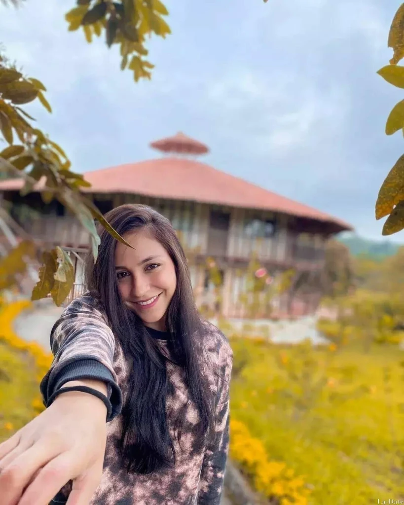 Daniela Profile image 3