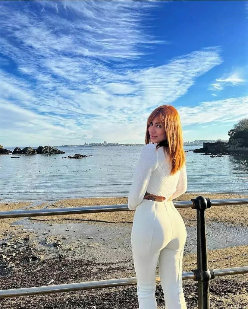 Valentina Profile image 3