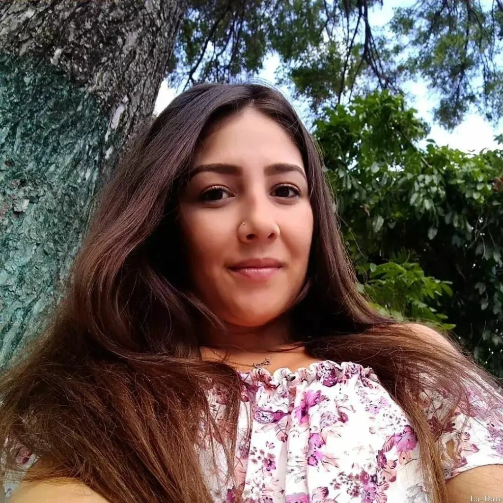 Milena Profile image 5