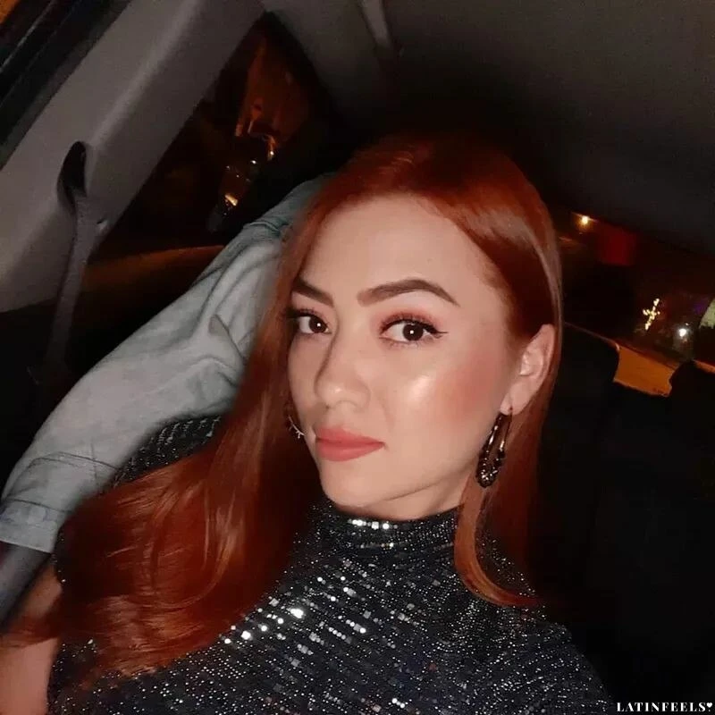 Sandra Profile image 1