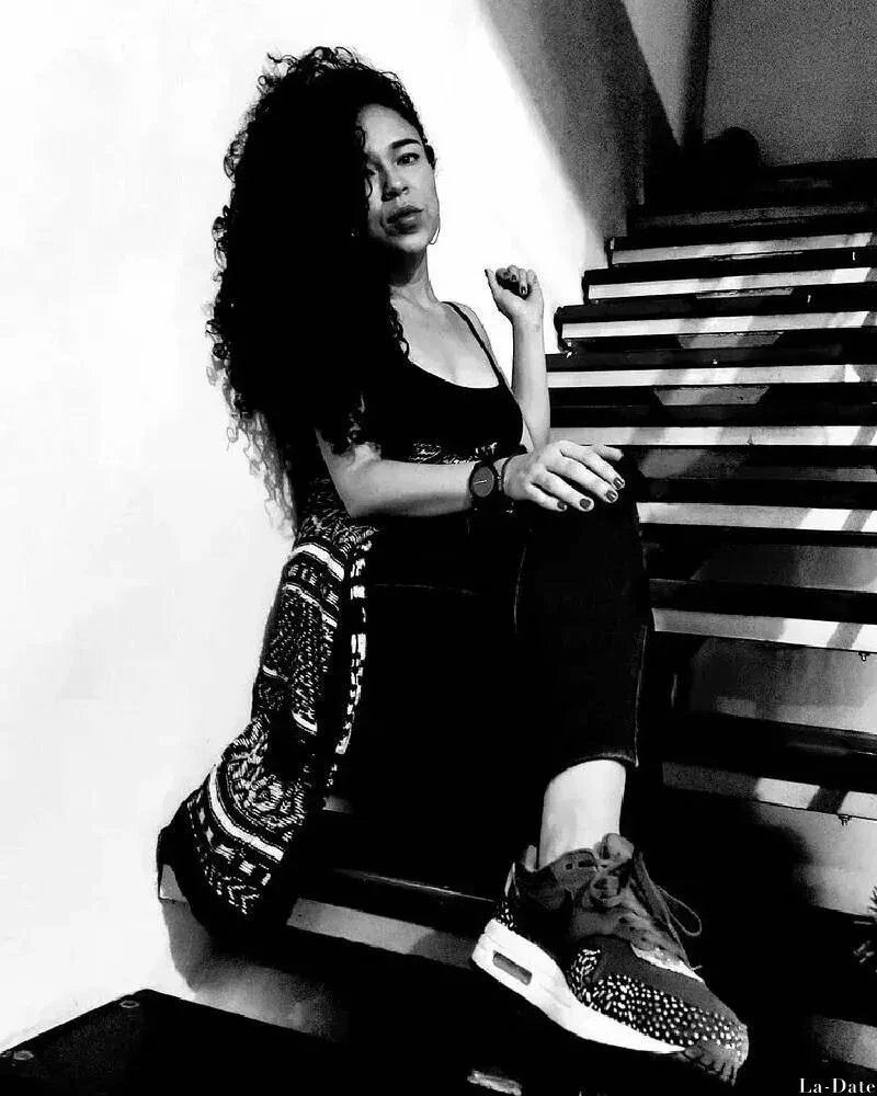 Isabela Profile image 2