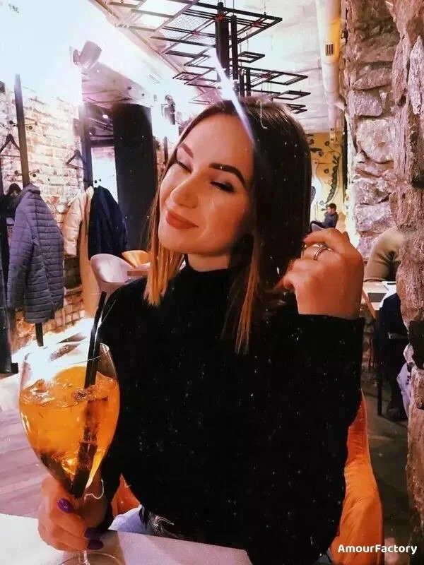 Irina Profile image 2