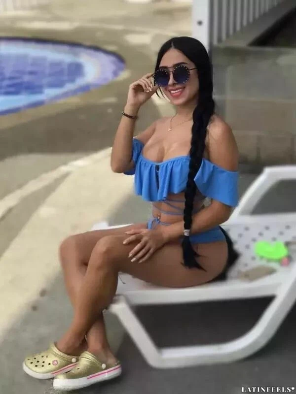 Stefanny Profile image 1