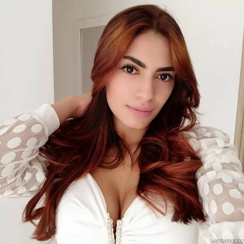 Vanessa Profile image 2