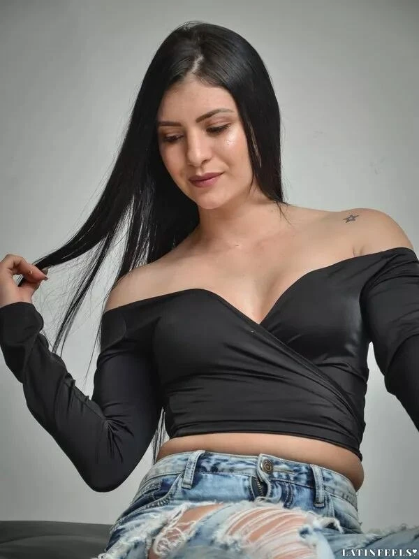 Yeisy Profile image 3